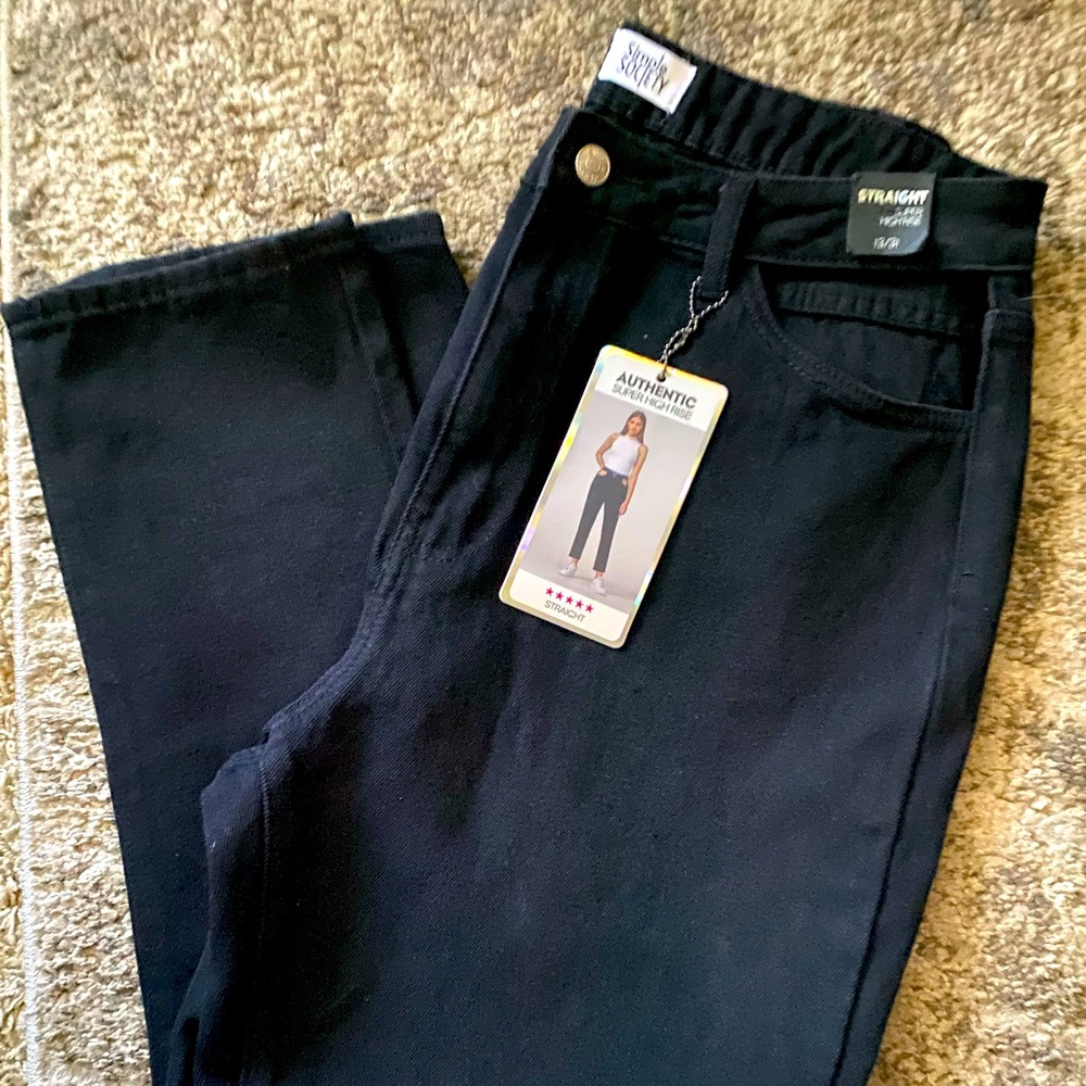 NWT 🌟Simple Society Straight High Rise Jeans